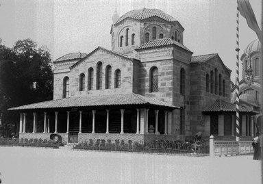 <em>"Paris Exposition: Greek Pavilion, Paris, France, 1900"</em>, 1900. Glass negative 5x7in, 5 x 7 in. Brooklyn Museum, Goodyear. (Photo: Brooklyn Museum, S03i1380n01a.jpg