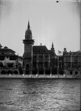 <em>"Paris Exposition: Hungarian Pavilion, Paris, France, 1900"</em>, 1900. Glass negative 5x7in, 5 x 7 in. Brooklyn Museum, Goodyear. (Photo: Brooklyn Museum, S03i1381n01a.jpg