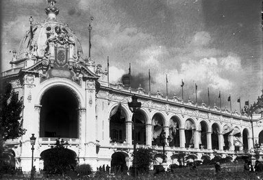 <em>"Paris Exposition: Palace of Mechanics, Paris, France, 1900"</em>, 1900. Glass negative 5x7in, 5 x 7 in. Brooklyn Museum, Goodyear. (Photo: Brooklyn Museum, S03i1432n01a.jpg