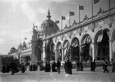 <em>"Paris Exposition: Palace of Mechanics, Paris, France, 1900"</em>, 1900. Glass negative 5x7in, 5 x 7 in. Brooklyn Museum, Goodyear. (Photo: Brooklyn Museum, S03i1433n01a.jpg