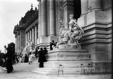 <em>"Paris Exposition: Petit Palais, Paris, France, 1900"</em>, 1900. Glass negative 5x7in, 5 x 7 in. Brooklyn Museum, Goodyear. (Photo: Brooklyn Museum, S03i1439n01a.jpg