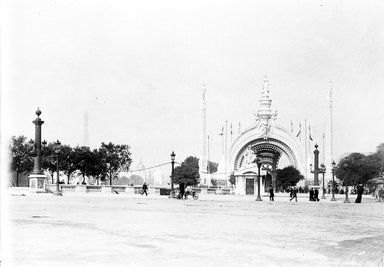 <em>"Paris Exposition: Place de la Concorde, Paris, France, 1900"</em>, 1900. Glass negative 5x7in, 5 x 7 in. Brooklyn Museum, Goodyear. (Photo: Brooklyn Museum, S03i1448n01a.jpg