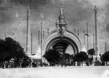 <em>"Paris Exposition: Place de la Concorde, Paris, France, 1900"</em>, 1900. Glass negative 5x7in, 5 x 7 in. Brooklyn Museum, Goodyear. (Photo: Brooklyn Museum, S03i1449n01a.jpg