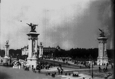 <em>"Paris Exposition: Pont Alexandre III, Paris, France, 1900"</em>, 1900. Glass negative 5x7in, 5 x 7 in. Brooklyn Museum, Goodyear. (Photo: Brooklyn Museum, S03i1451n01a.jpg