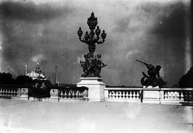 <em>"Paris Exposition: Pont Alexandre III, Paris, France, 1900"</em>, 1900. Glass negative 5x7in, 5 x 7 in. Brooklyn Museum, Goodyear. (Photo: Brooklyn Museum, S03i1457n01a.jpg