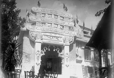 <em>"Paris Exposition: Trocadero Gardens, French Indian Section, Paris, France, 1900"</em>, 1900. Glass negative 5x7in, 5 x 7 in. Brooklyn Museum, Goodyear. (Photo: Brooklyn Museum, S03i1476n01a.jpg