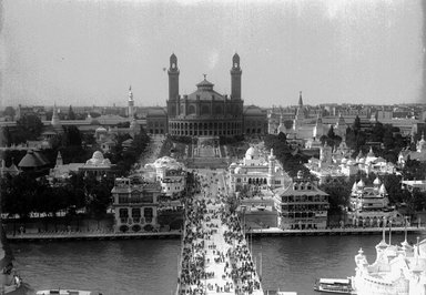 <em>"Paris Exposition: Trocadero Palace, Paris, France, 1900"</em>, 1900. Glass negative 5x7in, 5 x 7 in. Brooklyn Museum, Goodyear. (Photo: Brooklyn Museum, S03i1479n01a.jpg