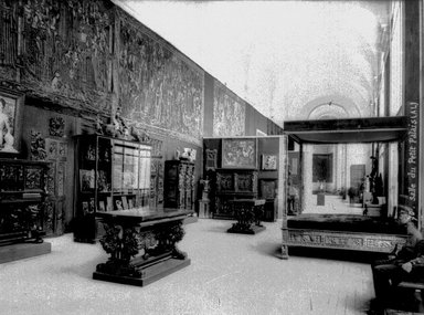 <em>"Paris Exposition: Petit Palais, Paris, France, 1900"</em>, 1900. Glass negative 3.25x4.25in, 3.25 x 4.25 in. Brooklyn Museum, Goodyear. (Photo: Brooklyn Museum, S03i1544n01a.jpg