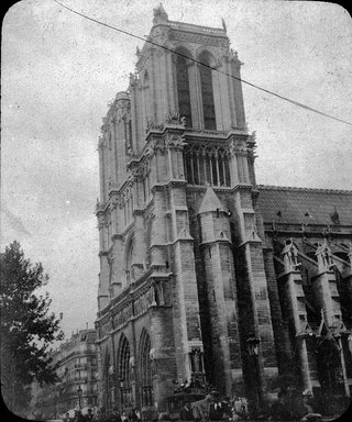 <em>"Italy [France, Paris, Notre Dame], 1895"</em>, 1895. Lantern slide 3.25x4in, 3.25 x 4 in. Brooklyn Museum, Goodyear. (Photo: Brooklyn Museum, S03i1622l01.jpg