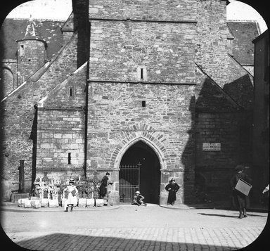 <em>"St. Nicholas, Coutances, France, 1903"</em>, 1903. Lantern slide 3.25x4in, 3.25 x 4 in. Brooklyn Museum, Goodyear. (Photo: Brooklyn Museum, S03i1638l01.jpg