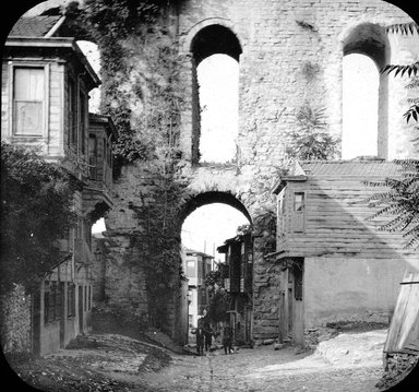 <em>"Aqueduct of Valens, Istanbul, Turkey, 1903"</em>, 1903. Lantern slide 3.25x4in, 3.25 x 4 in. Brooklyn Museum, Goodyear. (Photo: Brooklyn Museum, S03i1656l01.jpg