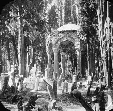 <em>"Great Cemetery, Istanbul, Turkey, 1903"</em>, 1903. Lantern slide 3.25x4in, 3.25 x 4 in. Brooklyn Museum, Goodyear. (Photo: Brooklyn Museum, S03i1681l01.jpg