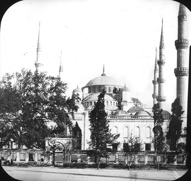 <em>"Mosque of Ahmed I, Istanbul, Turkey, 1903"</em>, 1903. Lantern slide 3.25x4in, 3.25 x 4 in. Brooklyn Museum, Goodyear. (Photo: Brooklyn Museum, S03i1695l01.jpg