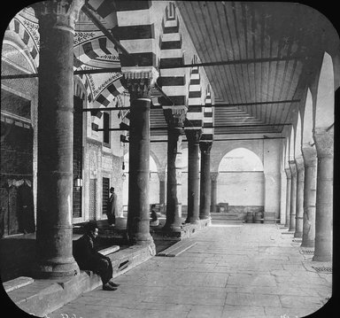 <em>"Rustem Pasha Mosque, Istanbul, Turkey, 1903"</em>, 1903. Lantern slide 3.25x4in, 3.25 x 4 in. Brooklyn Museum, Goodyear. (Photo: Brooklyn Museum, S03i1737l01.jpg