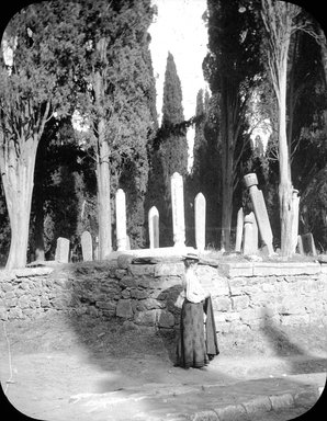 <em>"Scutari Cemetery, Istanbul, Turkey, 1903"</em>, 1903. Lantern slide 3.25x4in, 3.25 x 4 in. Brooklyn Museum, Goodyear. (Photo: Brooklyn Museum, S03i1740l01.jpg