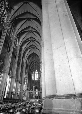 <em>"Notre Dame Cathedral, Rheims, France, 1907"</em>, 1907. Lantern slide 3.25x4in, 3.25 x 4 in. Brooklyn Museum, Goodyear. (Photo: Brooklyn Museum, S03i1831l01.jpg