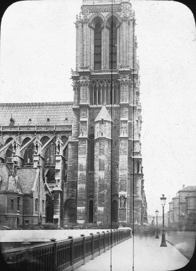 <em>"Notre Dame, Paris, France, 1910"</em>, 1910. Lantern slide 3.25x4in, 3.25 x 4 in. Brooklyn Museum, Goodyear. (Photo: Brooklyn Museum, S03i1847I01.jpg