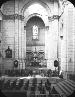 <em>"Church interior, n.d."</em>. Lantern slide 3.25x4in, 3.25 x 4 in. Brooklyn Museum, Goodyear. (Photo: Brooklyn Museum, S03i1901l01.jpg