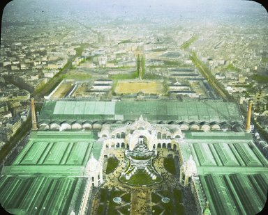 <em>"Paris Exposition: Chateau of Water and Palace of Electricity, aerial view, Paris, France, 1900"</em>, 1900. Lantern slide 3.25x4in, 3.25 x 4 in. Brooklyn Museum, Goodyear. (Photo: Brooklyn Museum, S03i1924l01.jpg