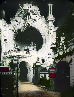 <em>"Paris Exposition: Agricultural Section, Champagne Palais, Paris, France, 1900"</em>, 1900. Lantern slide 3.25x4in, 3.25 x 4 in. Brooklyn Museum, Goodyear. (Photo: Brooklyn Museum, S03i1928l01.jpg