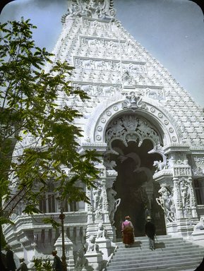 <em>"Paris Exposition: Cambodian Pavilion, Paris, France, 1900"</em>, 1900. Lantern slide 3.25x4in, 3.25 x 4 in. Brooklyn Museum, Goodyear. (Photo: Brooklyn Museum, S03i1934l01.jpg