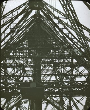 <em>"Paris Exposition: Eiffel Tower, Paris, France, 1900"</em>, 1900. Lantern slide 3.25x4in, 3.25 x 4 in. Brooklyn Museum, Goodyear. (Photo: Brooklyn Museum, S03i1963l01.jpg