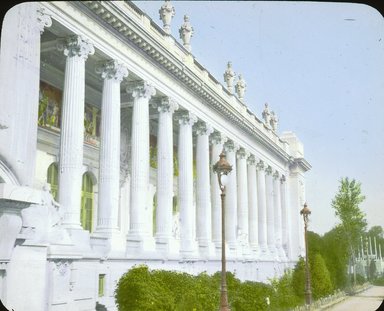 <em>"Paris Exposition: Grand Palais, Paris, France, 1900"</em>, 1900. Lantern slide 3.25x4in, 3.25 x 4 in. Brooklyn Museum, Goodyear. (Photo: Brooklyn Museum, S03i1984l01.jpg