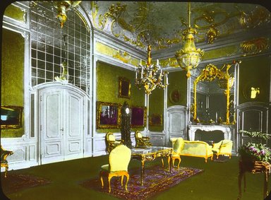 <em>"Paris Exposition: Palace at Potsdam, Paris, France, 1900"</em>, 1900. Lantern slide 3.25x4in, 3.25 x 4 in. Brooklyn Museum, Goodyear. (Photo: Brooklyn Museum, S03i2013l01.jpg