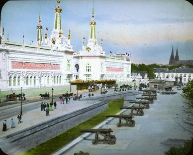 <em>"Paris Exposition: Palace of Decorative Arts, Paris, France, 1900"</em>, 1900. Lantern slide 3.25x4in, 3.25 x 4 in. Brooklyn Museum, Goodyear. (Photo: Brooklyn Museum, S03i2025l01.jpg