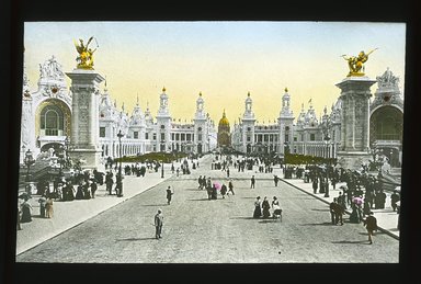 <em>"Paris Exposition: Pont Alexandre III, Paris, France, 1900"</em>, 1900. Lantern slide 3.25x4in, 3.25 x 4 in. Brooklyn Museum, Goodyear. (Photo: Brooklyn Museum, S03i2037l01_SL1.jpg