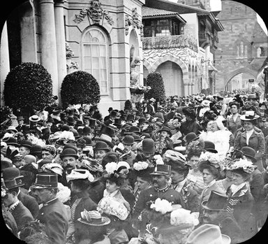 <em>"Paris Exposition: United States Pavilion, Paris, France, 1900"</em>, 1900. Lantern slide 3.25x4in, 3.25 x 4 in. Brooklyn Museum, Goodyear. (Photo: Brooklyn Museum, S03i2110l01.jpg