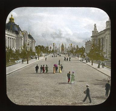 <em>"Paris Exposition: Avenue Nicholas II, Paris, France, 1900"</em>, 1900. Lantern slide 3.25x4in, 3.25 x 4 in. Brooklyn Museum, Goodyear. (Photo: Brooklyn Museum, S03i2119l01_SL1.jpg