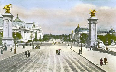 <em>"Paris Exposition: Pont Alexandre III, Paris, France, 1900"</em>, 1900. Lantern slide 3.25x4in, 3.25 x 4 in. Brooklyn Museum, Goodyear. (Photo: Brooklyn Museum, S03i2133l01.jpg