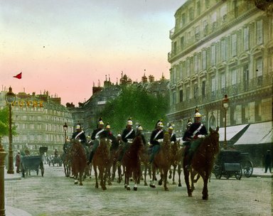 <em>"Paris Exposition: exterior view [Place Andre Malraux with French Republican Guards], Paris, France, 1900"</em>, 1900. Lantern slide 3.25x4in, 3.25 x 4 in. Brooklyn Museum, Goodyear. (Photo: Brooklyn Museum, S03i2141l01.jpg