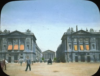 <em>"Paris Exposition: exterior view [Place de la Concorde, looking down Rue Royale towards the Place de la Madeleine with Madeleine Church in the background], Paris, France, 1900"</em>, 1900. Lantern slide 3.25x4in, 3.25 x 4 in. Brooklyn Museum, Goodyear. (Photo: Brooklyn Museum, S03i2143l01.jpg