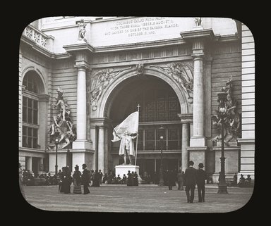 <em>"World's Columbian Exposition: Administration Building, Chicago, United States, 1893"</em>, 1893. Lantern slide 3.25x4in, 3.25 x 4 in. Brooklyn Museum, Goodyear. (Photo: Brooklyn Museum, S03i2156l01_SL1.jpg
