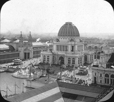 <em>"World's Columbian Exposition: Administration Building, Chicago, United States, 1893"</em>, 1893. Lantern slide 3.25x4in, 3.25 x 4 in. Brooklyn Museum, Goodyear. (Photo: Brooklyn Museum, S03i2157l01.jpg