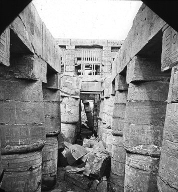 <em>"Great Hall, Karnak, Egypt"</em>. Lantern slide 3.25x4in, 3.25 x 4 in. Brooklyn Museum, Goodyear. (Photo: Brooklyn Museum, S03i2382l01.jpg