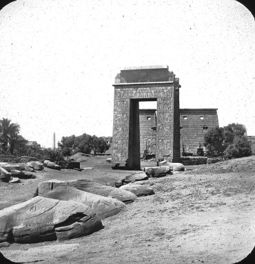 <em>"Gate of Pylon, Karnak, Egypt"</em>. Lantern slide 3.25x4in, 3.25 x 4 in. Brooklyn Museum, Goodyear. (Photo: Brooklyn Museum, S03i2398l01.jpg