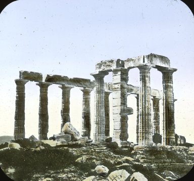 <em>"Temple, Sunium, Greece"</em>. Lantern slide 3.25x4in, 3.25 x 4 in. Brooklyn Museum, Goodyear. (Photo: Joseph Hawkes, S03i2546l01.jpg