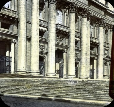 <em>"St. Peter's, Rome, Italy"</em>. Lantern slide 3.25x4in, 3.25 x 4 in. Brooklyn Museum, Goodyear. (Photo: T.H. McAllister, S03i2728l01.jpg