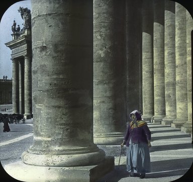 <em>"St. Peter's, Rome, Italy"</em>. Lantern slide 3.25x4in, 3.25 x 4 in. Brooklyn Museum, Goodyear. (Photo: T.H. McAllister, S03i2730l01.jpg