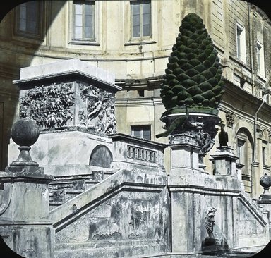 <em>"Vatican, Rome, Italy"</em>. Lantern slide 3.25x4in, 3.25 x 4 in. Brooklyn Museum, Goodyear. (Photo: T.H. McAllister, S03i2734l01.jpg