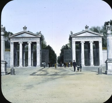 <em>"Villa Borghese, Rome, Italy"</em>. Lantern slide 3.25x4in, 3.25 x 4 in. Brooklyn Museum, Goodyear. (Photo: T.H. McAllister, S03i2742l01.jpg