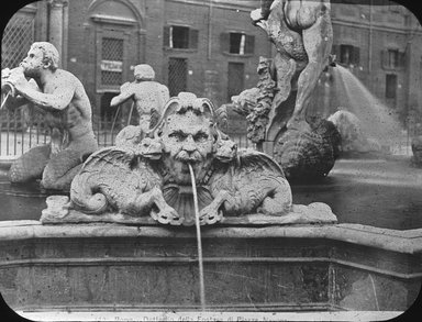 <em>"Piazza Navona, Rome, Italy"</em>. Lantern slide 3.25x4in, 3.25 x 4 in. Brooklyn Museum, Goodyear. (Photo: Brooklyn Museum, S03i2906l01.jpg