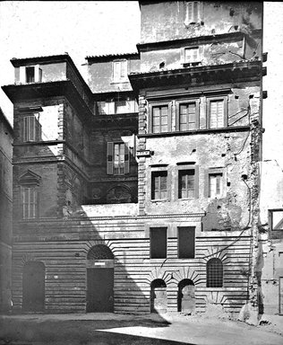 <em>"Palazzo della Farnesina, Rome, Italy"</em>. Lantern slide 3.25x4in, 3.25 x 4 in. Brooklyn Museum, Goodyear. (Photo: J.B. Colt, S03i2927l01.jpg