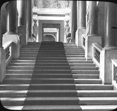 <em>"Vatican Museum, Rome, Italy"</em>. Lantern slide 3.25x4in, 3.25 x 4 in. Brooklyn Museum, Goodyear. (Photo: T.H. McAllister, S03i2999l01.jpg