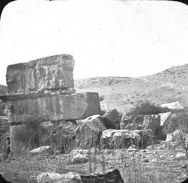 <em>"Arak el Amir, East Jordan"</em>. Lantern slide 3.25x4in, 3.25 x 4 in. Brooklyn Museum, Goodyear. (Photo: Brooklyn Museum, S03i3027l01.jpg