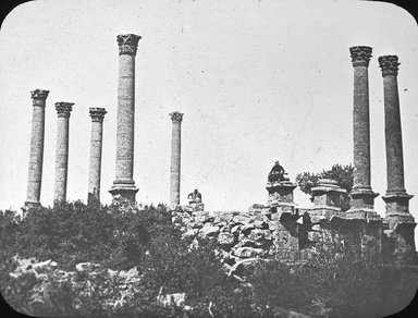 <em>"Hauran, Syria"</em>. Lantern slide 3.25x4in, 3.25 x 4 in. Brooklyn Museum, Goodyear. (Photo: Brooklyn Museum, S03i3057l01.jpg