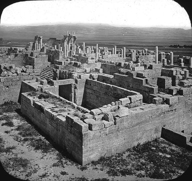 <em>"Tebessa, North Africa"</em>. Lantern slide 3.25x4in, 3.25 x 4 in. Brooklyn Museum, Goodyear. (Photo: T.H. McAllister, S03i3078l01.jpg